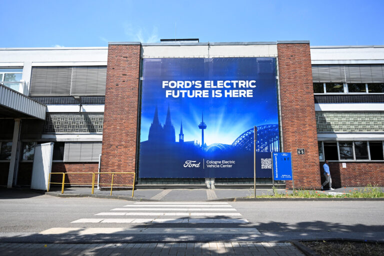 Ford Faces Cost and Job Risks as Tariff and EV Policies Shift